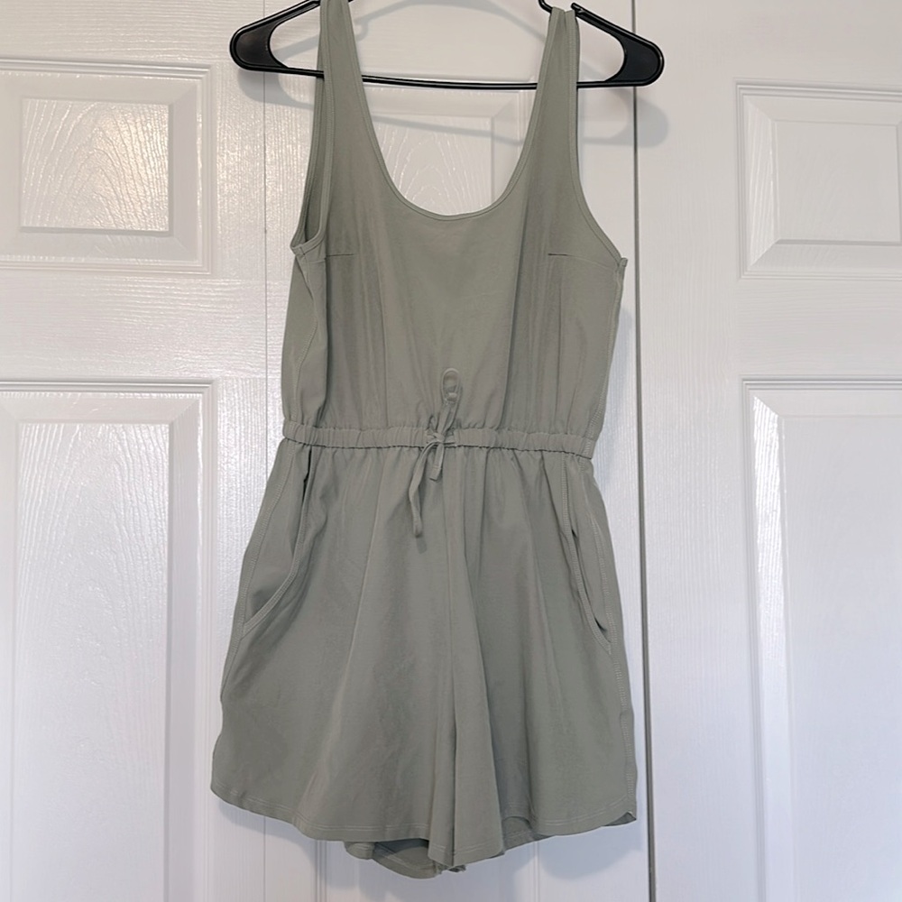 Abercrombie & Fitch Olive Green Sleeveless Romper